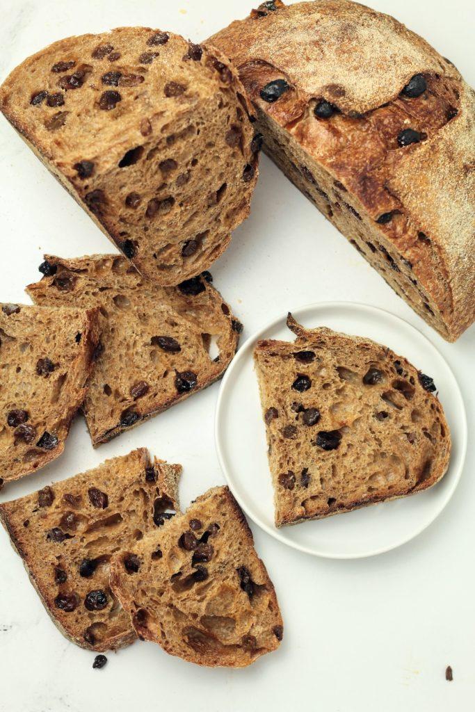 Raisin & Cinnamon sourdough bread