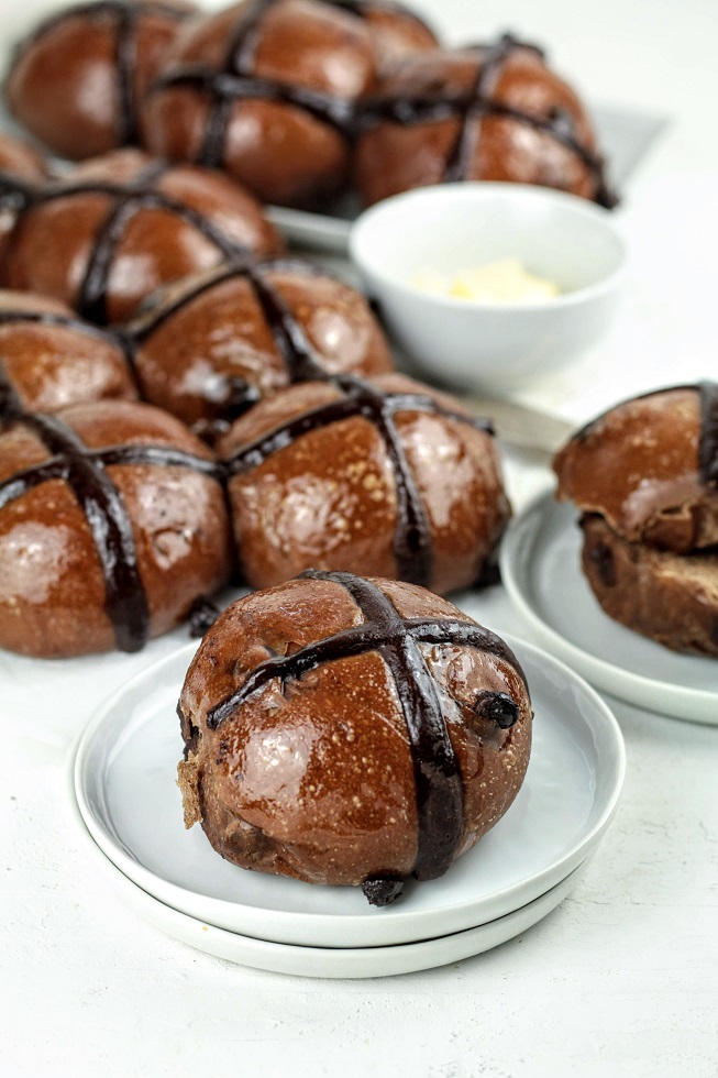 chocolate hot cross buns