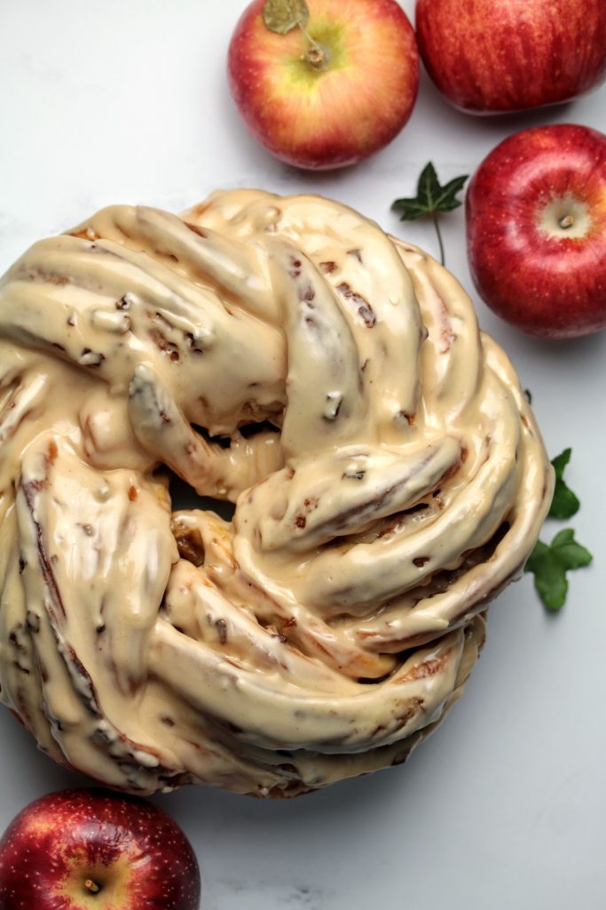 spiced apple couronne with a apple cider glaze