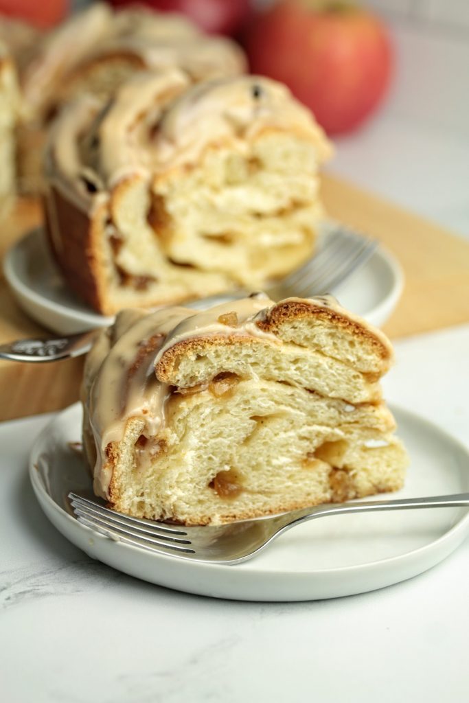spiced apple couronne with a apple cider glaze