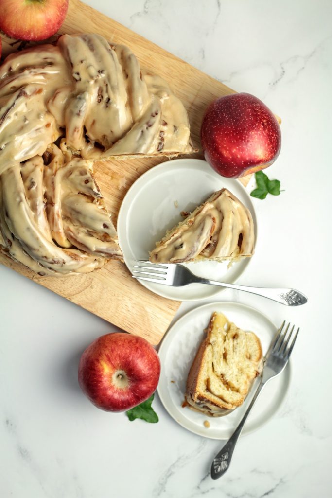 spiced apple couronne with a apple cider glaze