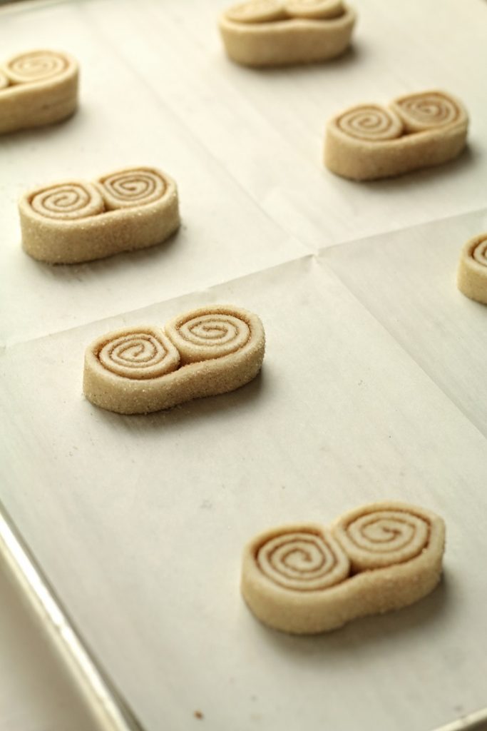 arrange on a tray