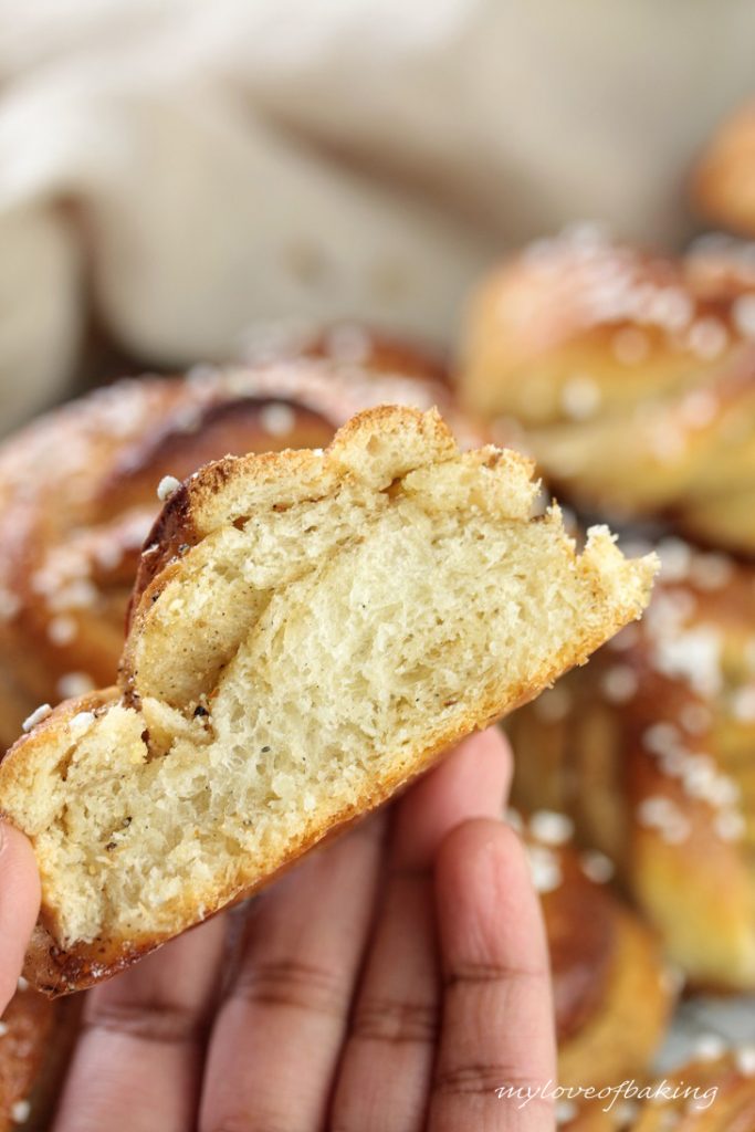 cardamom knots
