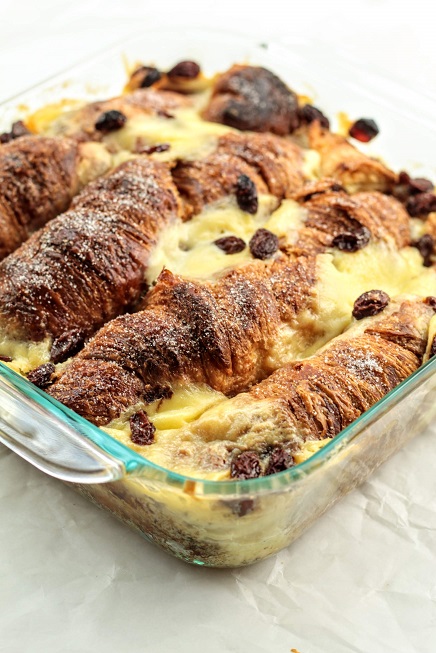 bread and butter pudding with croissants