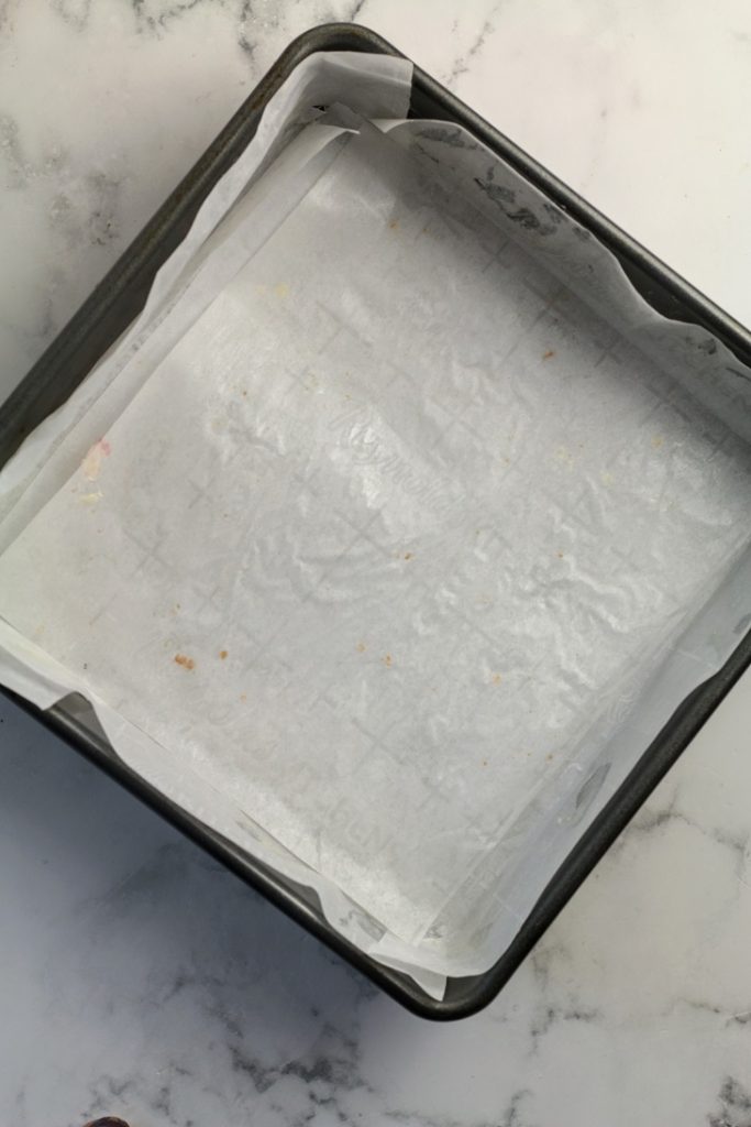 prepare baking dish