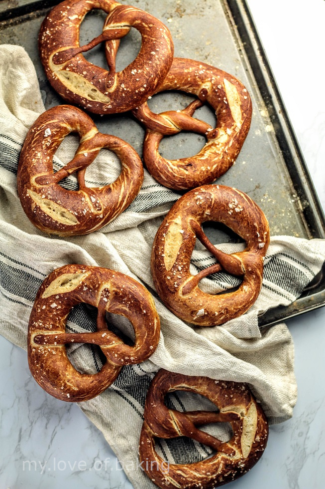 sourdough pretzels