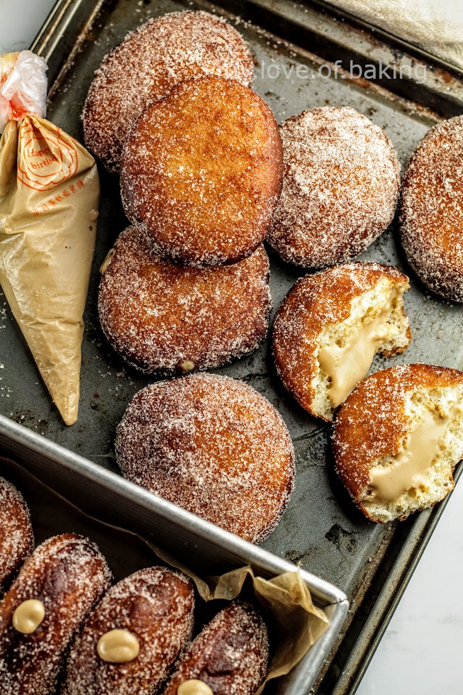 vegan sourdough doughnuts