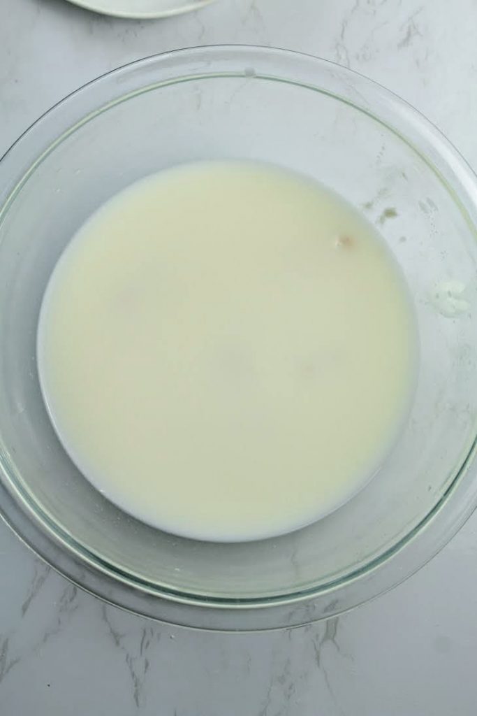 mix starter and milk