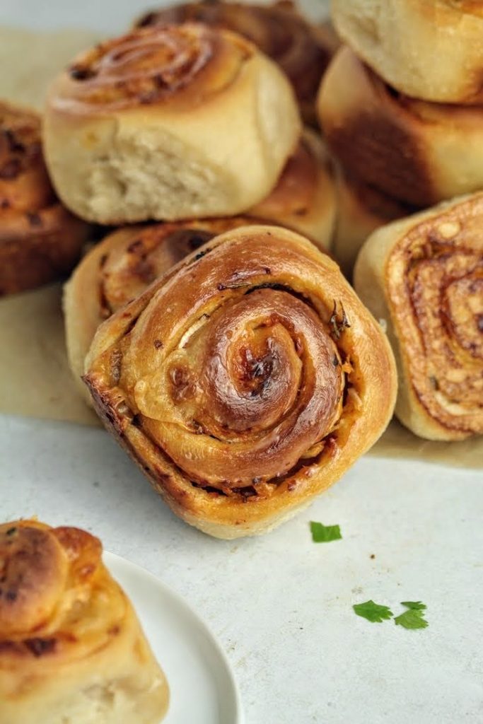 sourdough pizza scrolls